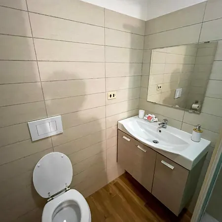 La Piazzetta Bed & Breakfast 3*